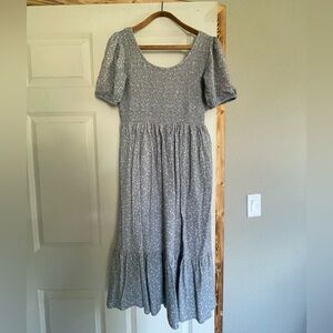 Little Cottonwood Blue Floral Parker